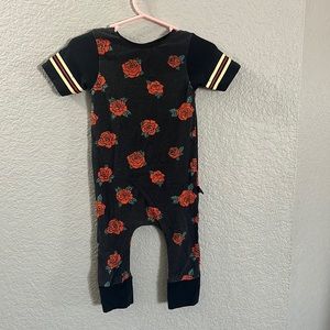 Rags Romper- gently used. Size 6-12 MO.